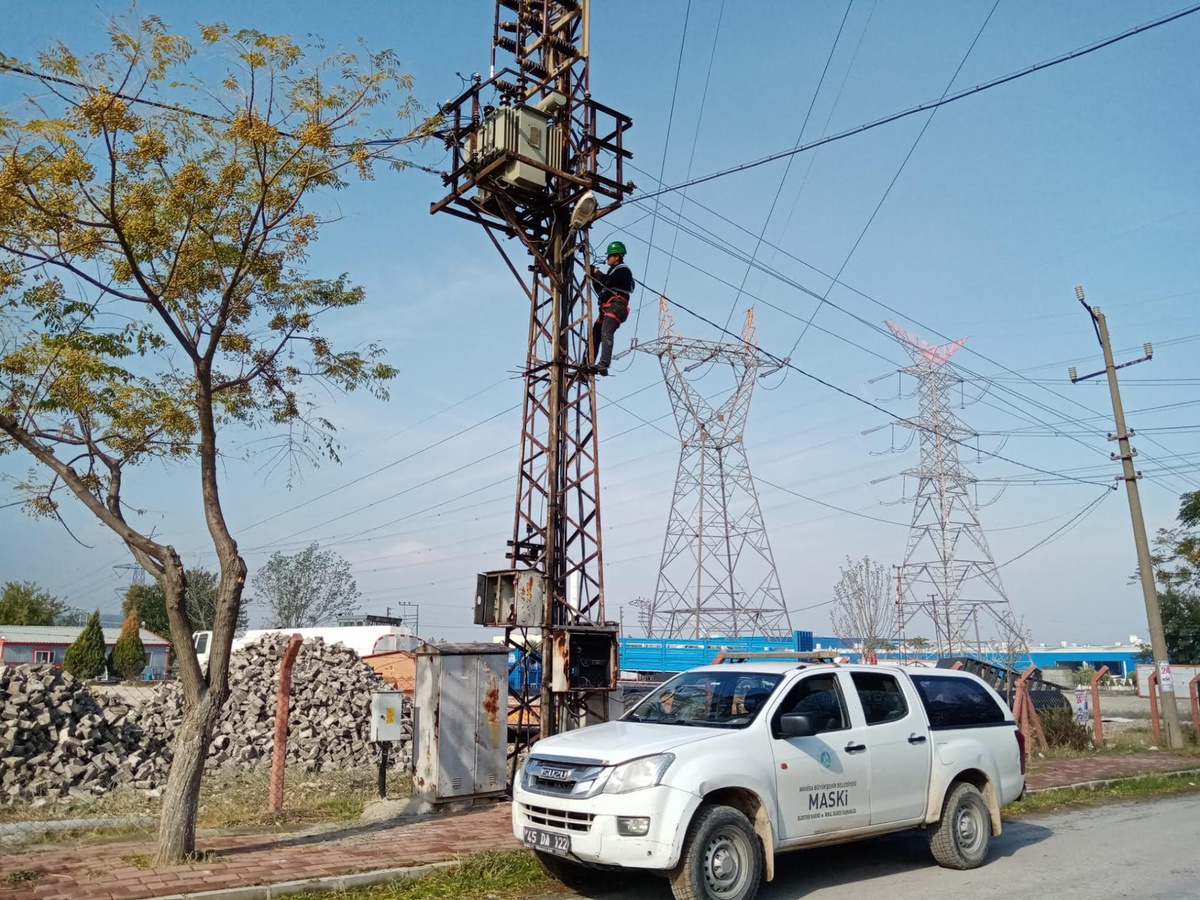 MASKİ, Manisa\'ya kesintisiz su ulaştırmak için çalışıyor