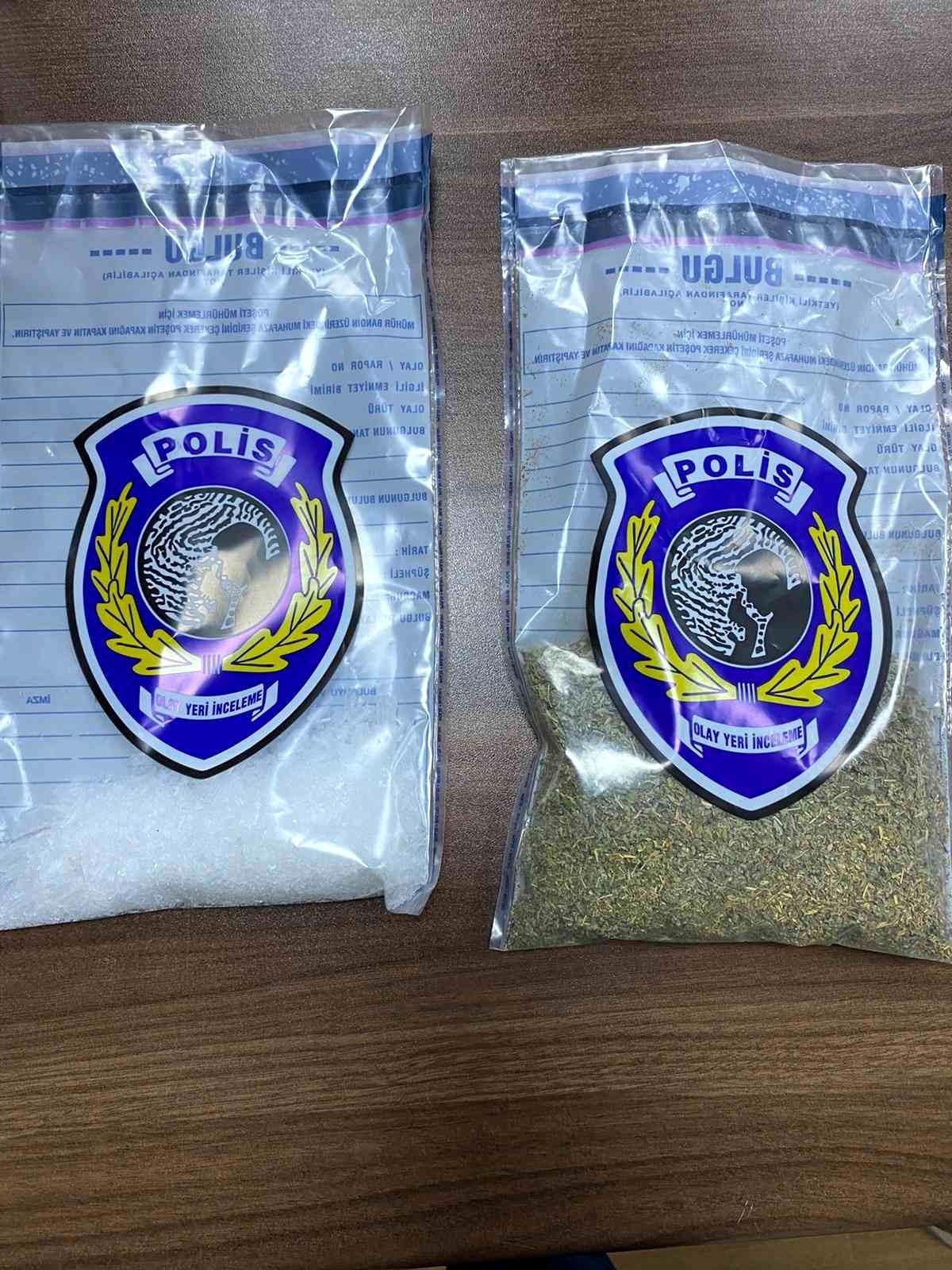 Polisten kaçan araçtan uyuşturucu çıktı
