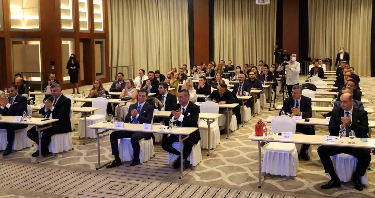TÜGİAD Başkanı Nilüfer Çevikel: "Üretmemiz için sanayicilerin ve gençlerin desteklenmesi gerekiyor"