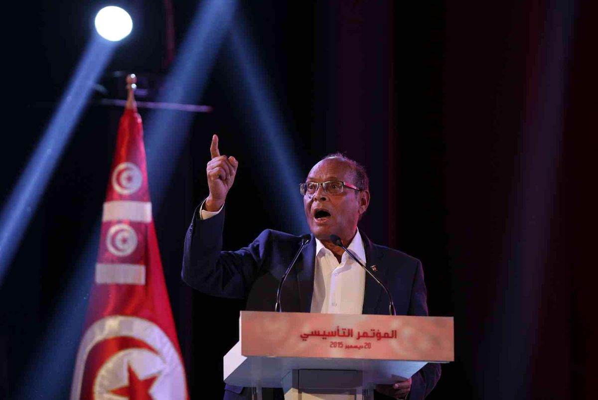 Tunus\'un eski Devlet Başkanı Marzouki hakkında uluslararası tutuklama emri çıkarıldı