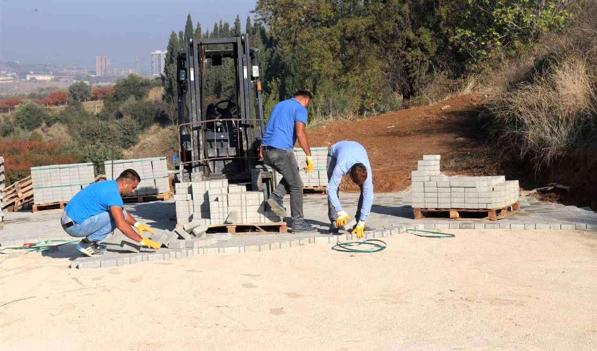 Turgutlu Belediyesi ekipleri çalışmalarına aralıksız devam ediyor