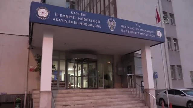 Aralarında firari hükümlülerin de bulunduğu 25 kişi yakalandı