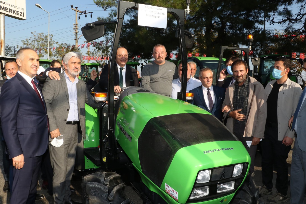 Başkan Ergün\'den Tarım Fuarı\'nda Kıyasıya Pazarlık