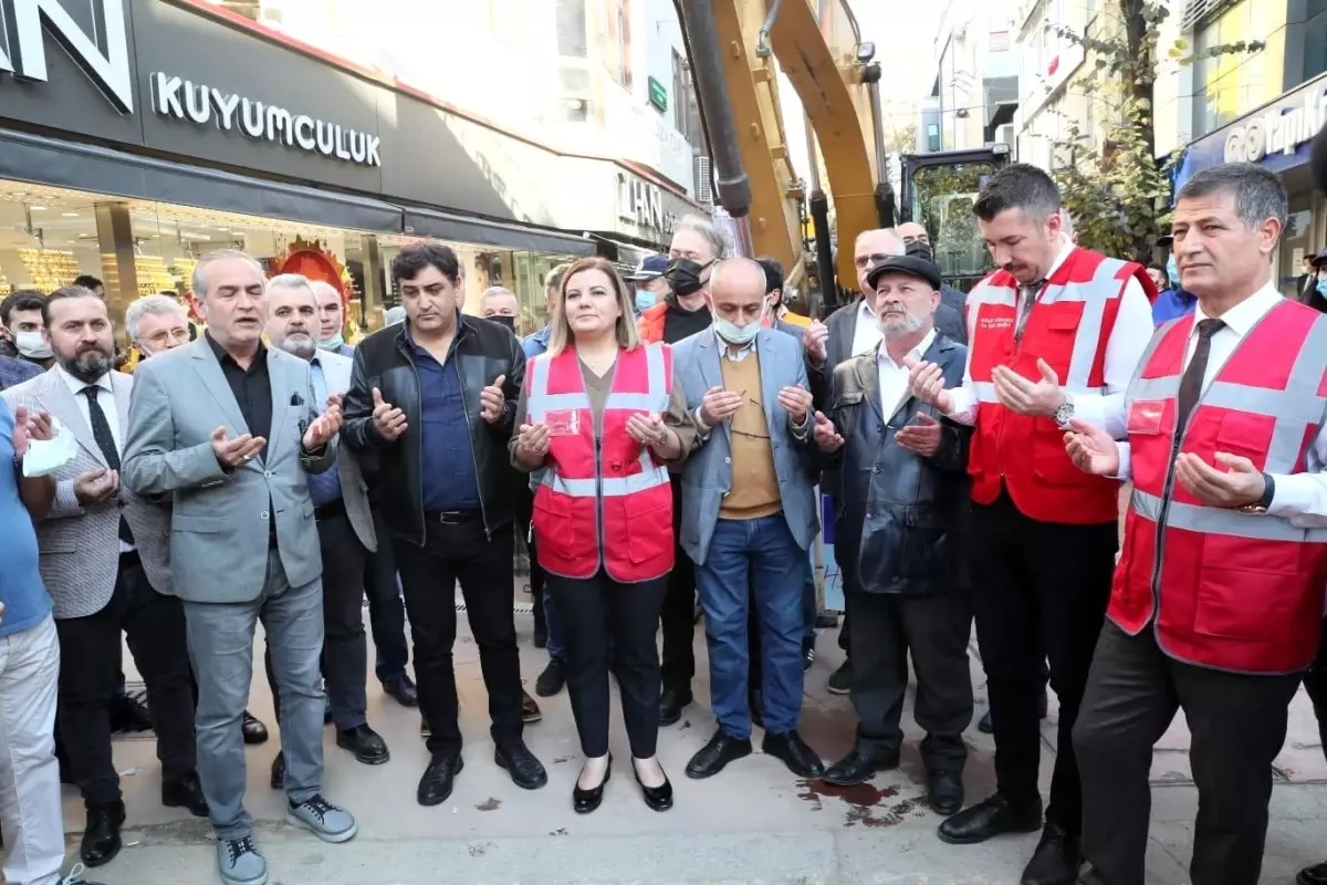 Fethiye Caddesi\'ndeki çalışmalar başlatıldı