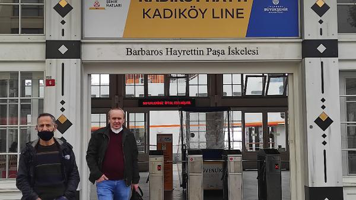 İstanbul Boğazı\'nda sis vapur seferlerini aksatıyor
