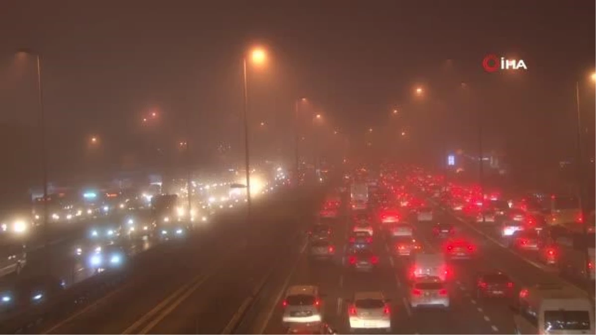 İstanbul\'da Cuma trafiği çileye döndü: Trafik yoğunluğu yüzde 78\'e ulaştı