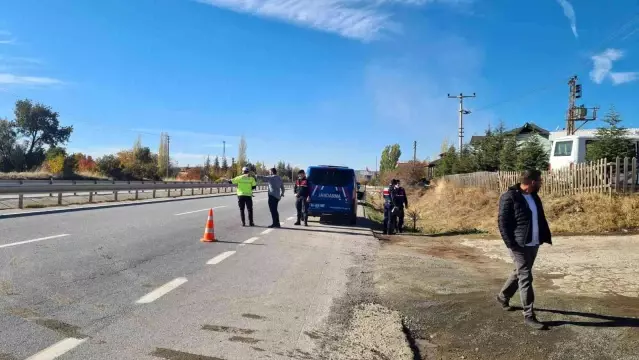 Son dakika haber! Otomobilin çarptığı yaya hayatını kaybetti