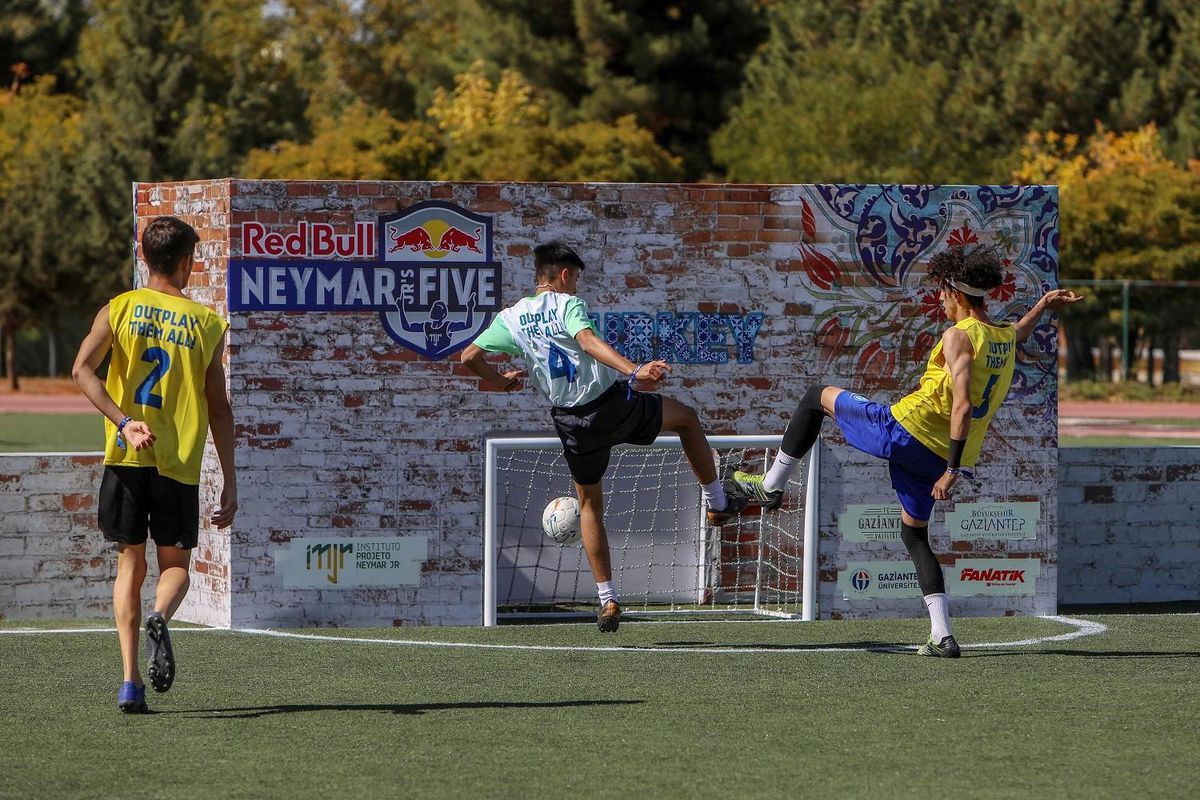 Red Bull Neymar Jr\'s Five\'ta final şekilleniyor
