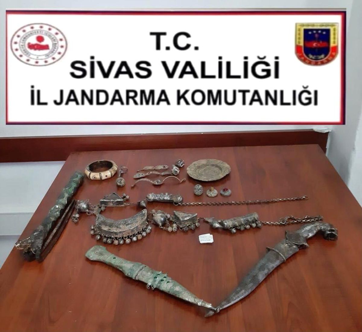 Sivas\'ta tarihi eser ele geçirildi