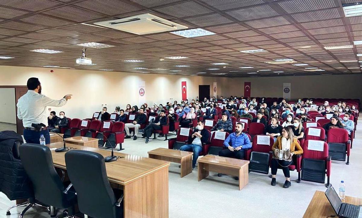 Viranşehir\'de uyuşturucu ile mücadele semineri