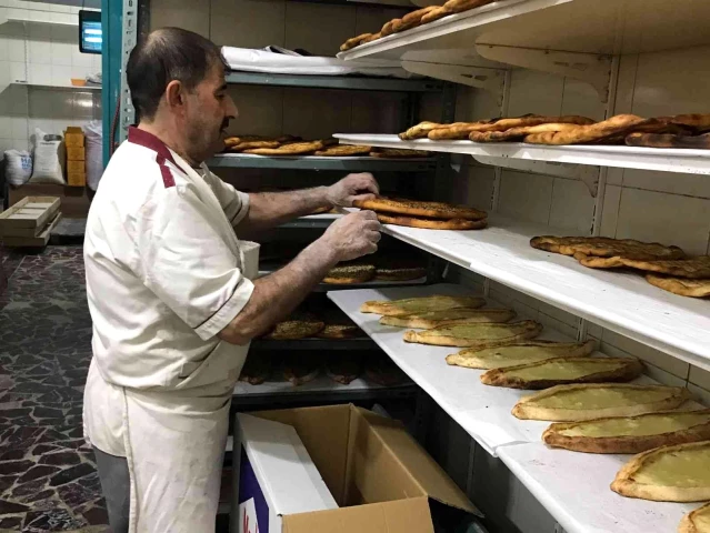93 yıllık fırında yapılan ekmekler il dışına gönderiliyor