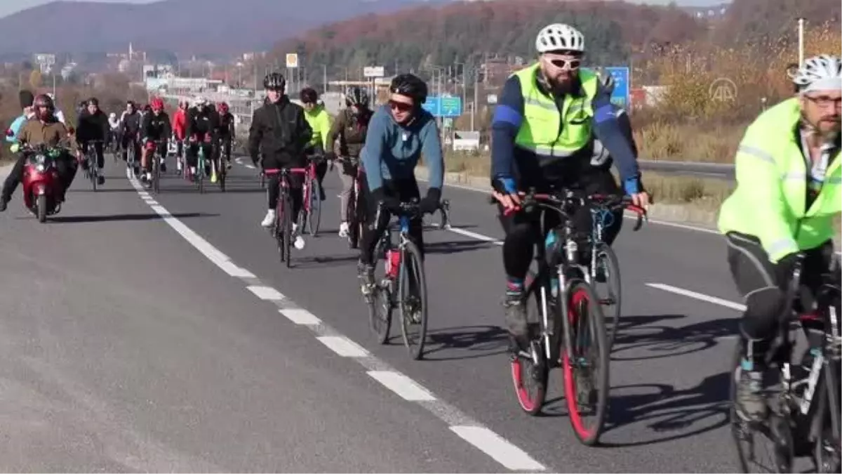 "Ata\'ya saygı" için pedal çeviren bisikletliler Bolu\'ya ulaştı