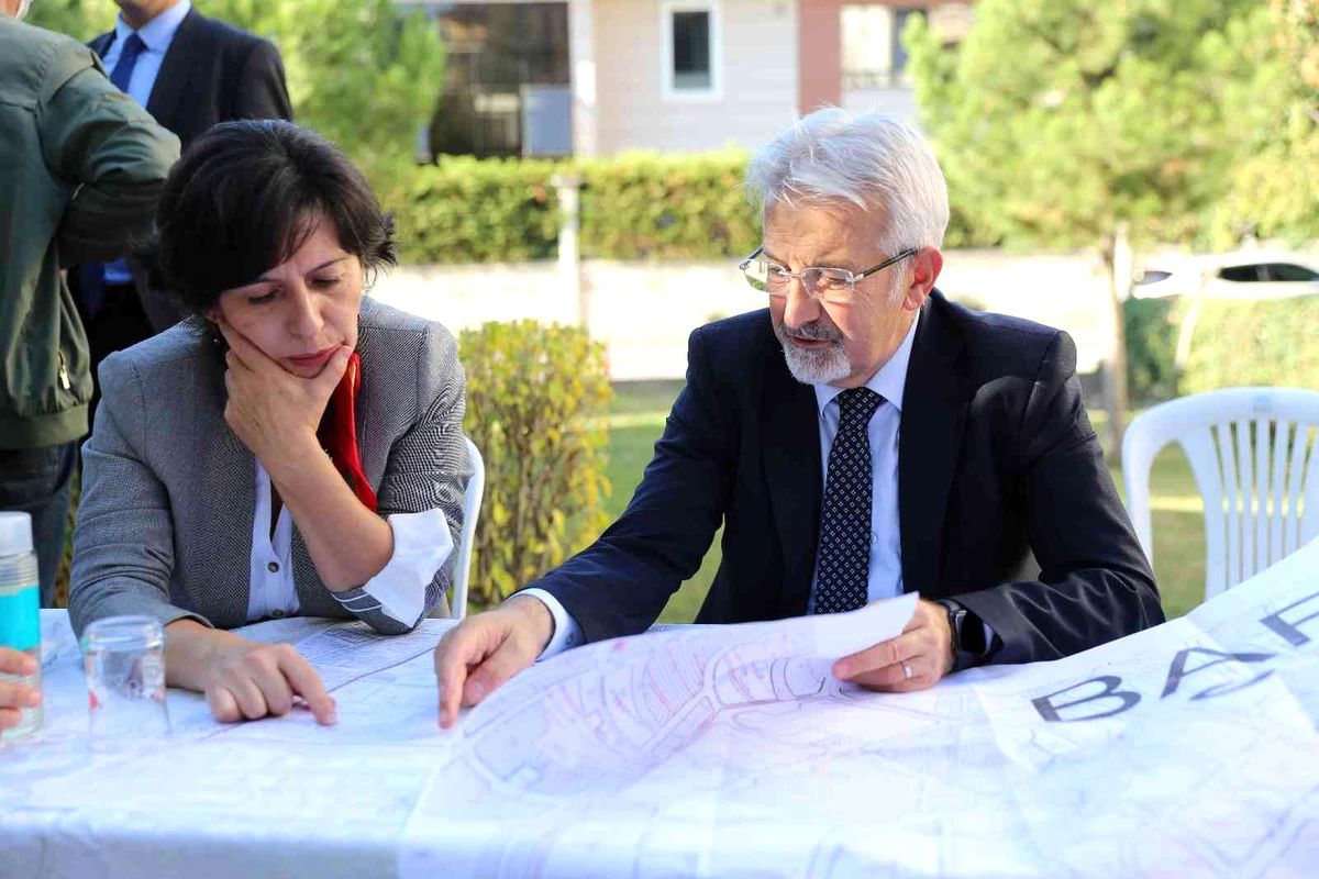 Başkan Erdem Barış sakinleriyle buluştu