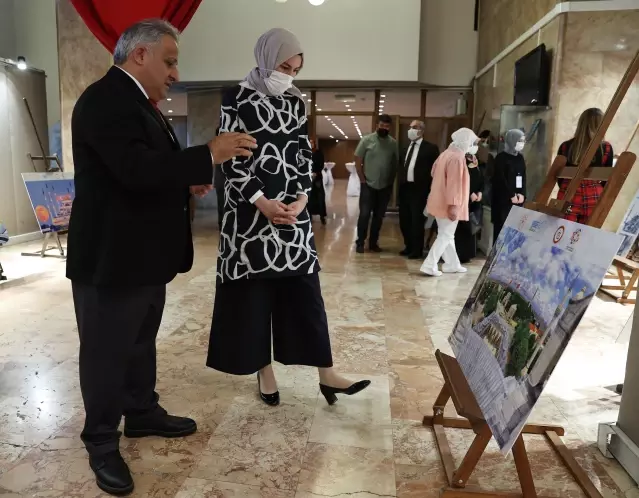 Başkentte Genç Mimarlar Vakıf ve Külliyelerimizi Tanıyor projesi kapsamında sergi açıldı