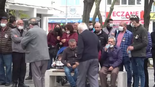 Bıçaklı saldırı sonucu hayatını kaybeden İlknur son yolculuğuna uğurlandı