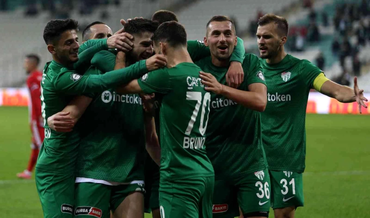 Bursaspor deplasmanda Kocaelispor\'la karşılaşacak