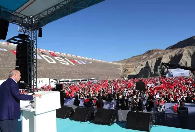 Cumhurbaşkanı Erdoğan: Bu eser Türkiye düşmanlarına ve içimizdeki mankurtlara da verilmiş en güzel cevaptır