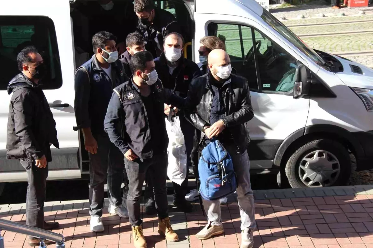 Son dakika haberi | DEAŞ terör örgütüne finansman sağlayan 7 şüpheliden 3\'ü tutuklandı