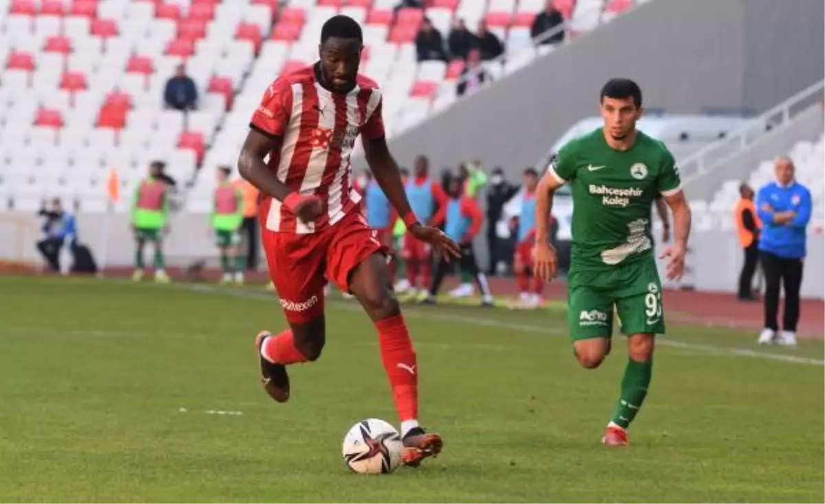 Demir Grup Sivasspor - GZT Giresunspor: 0 - 0