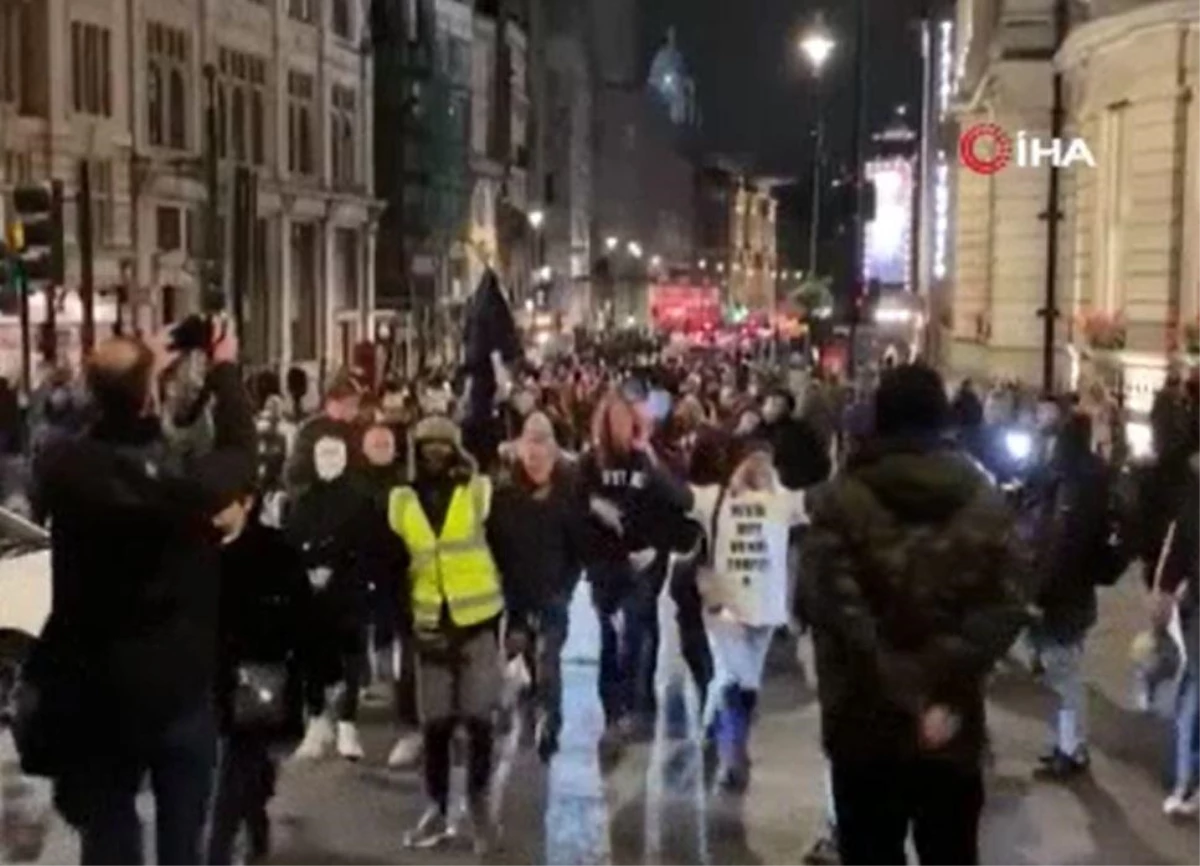 İngiltere\'de "V for Vendetta" maskeli protestocular polisle çatıştı