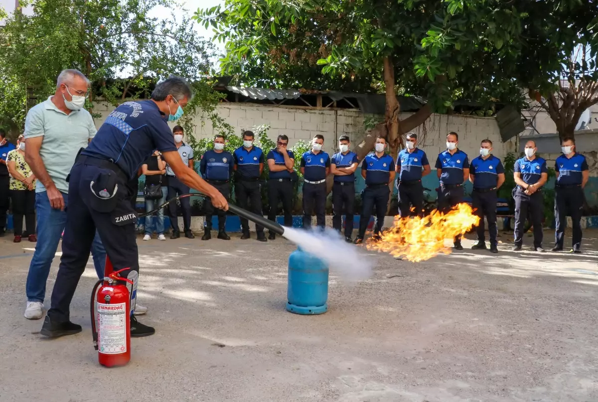 Mersin\'de belediye personeline arama kurtarma ve yangın tahliye eğitimi verildi