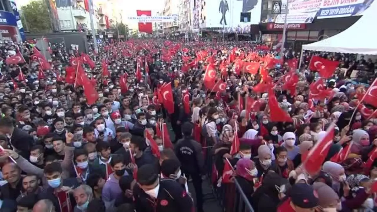 Son dakika gündem: Cumhurbaşkanı Erdoğan: "\'One Minute\' dedikçe önümüze kurulan tuzakların sayısı da çapı da artıyor"