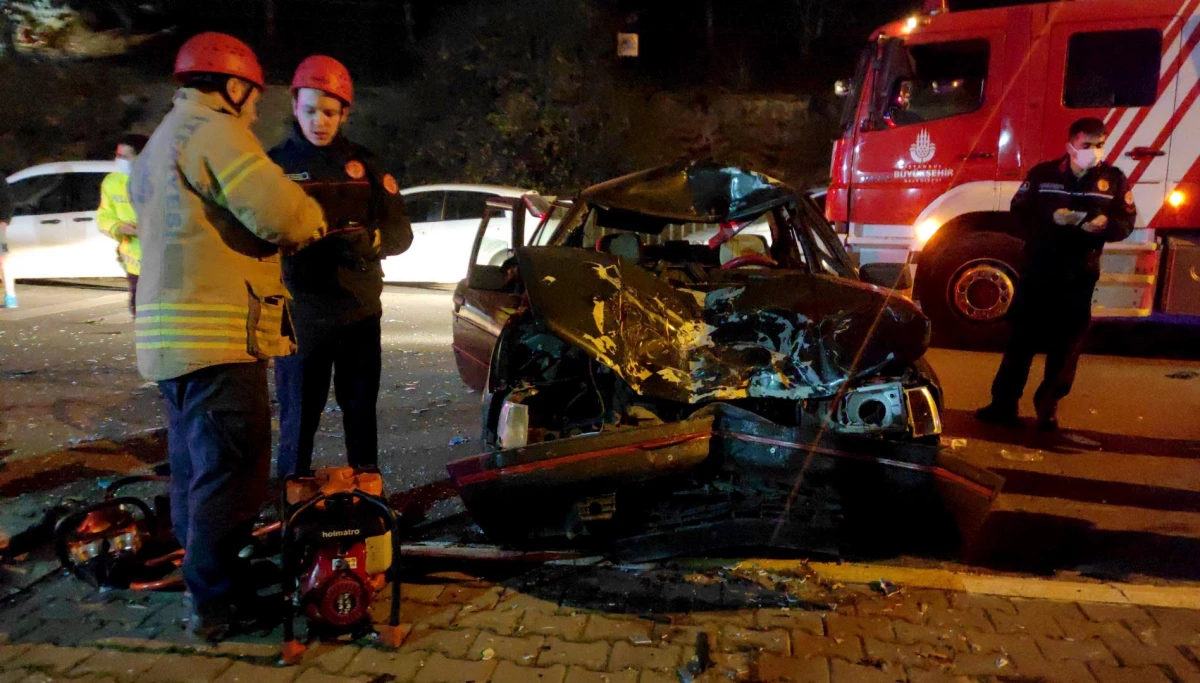 Son dakika haberleri! Pendik\'teki trafik kazasında 5 kişi yaralandı