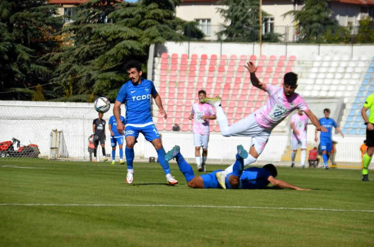 TFF 2. Lig: Isparta 32 Spor: 0 Ankara Demirspor: 1