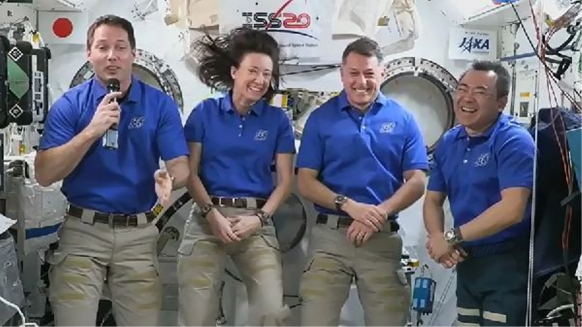 Astronotlar, 20 saatlik uçuş sırasında tuvaleti kullanmadan Dünya\'ya dönecek