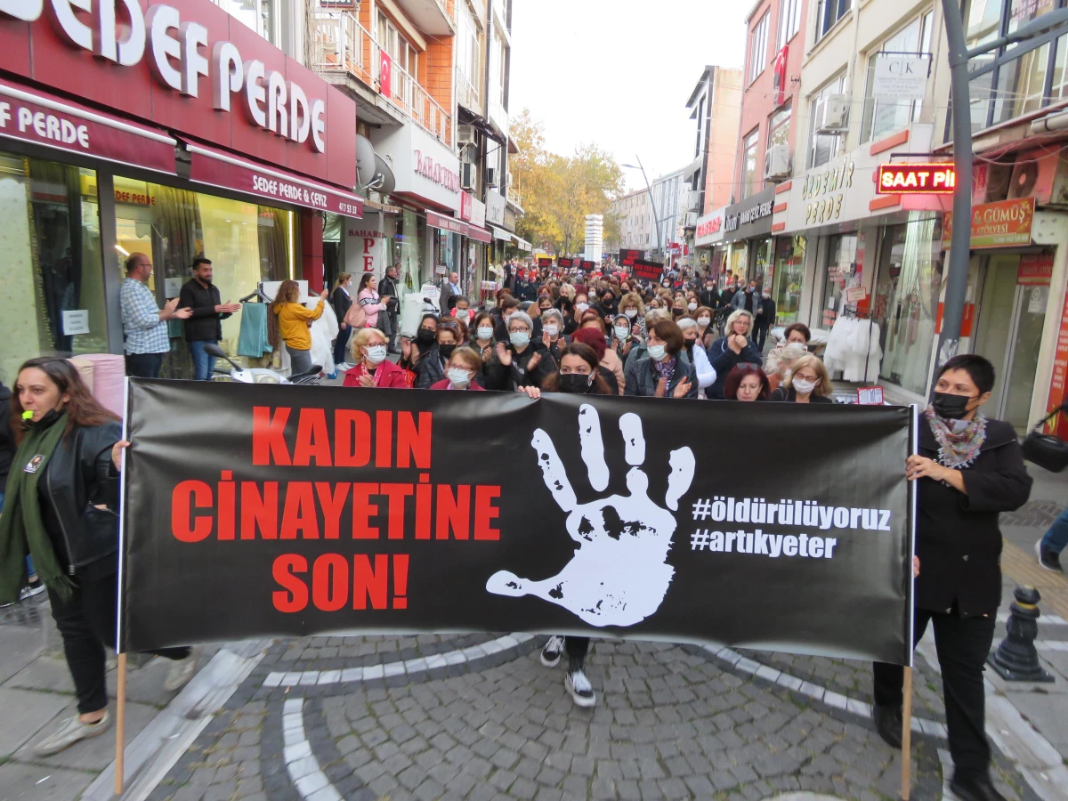 Kırklareli\'nde yaşanan kadın cinayeti protesto edildi