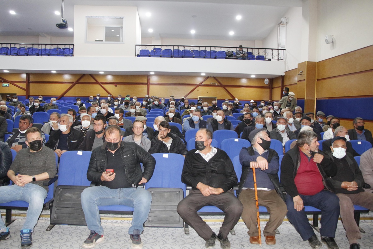 Pazaryeri\'nde şerbetçi otu üretimiyle ilgili toplantı yapıldı