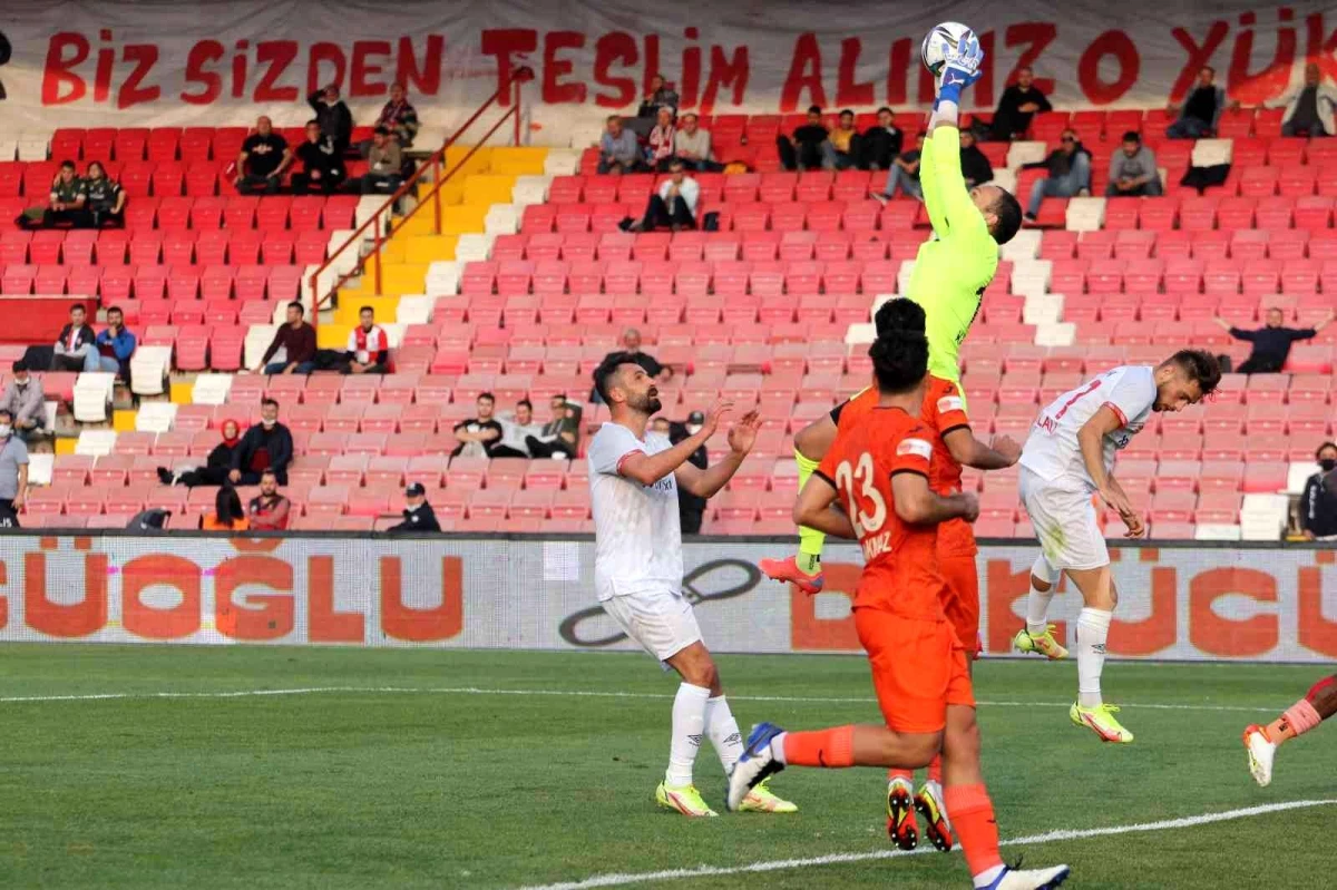 Spor Toto 1. Lig: Balıkesirspor: 1 Adanaspor: 2