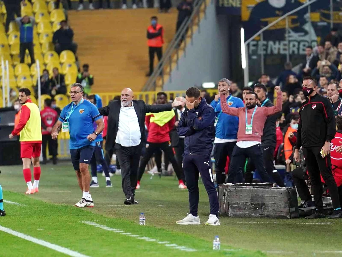 Spor Toto Süper Lig: Fenerbahçe: 0 - Kayserispor: 1 (İlk yarı)