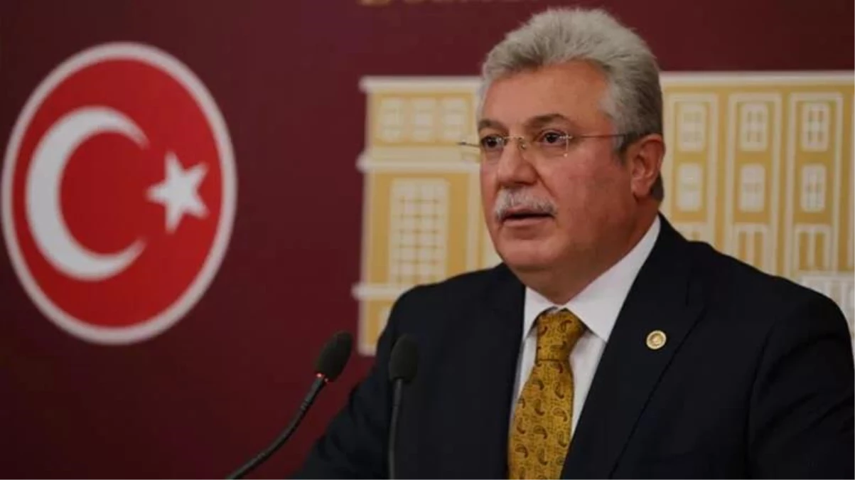 AK Parti\'li Akbaşoğlu\'ndan "Lütfü Türkkan\'ın milletvekilliğinin düşürülmesi söz konusu mu?" sorusuna cevap