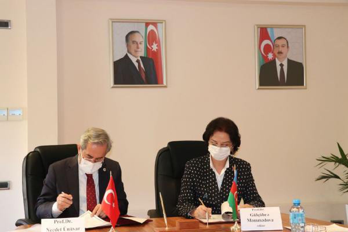 Ankara Üniversitesi ile Azerbaycan\'daki üniversiteler arasında iş birliği protokolü imzalandı