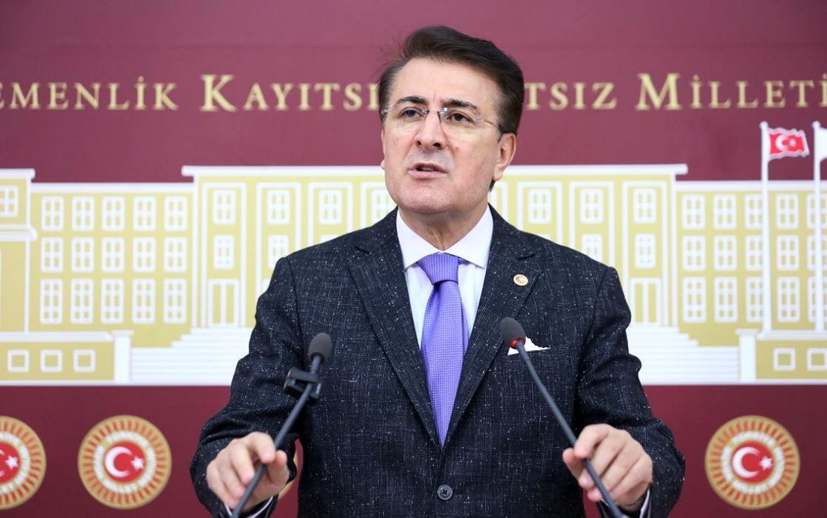 Aydemir: \'AK siyaset, huzur ve istikrar siyasetidir\'