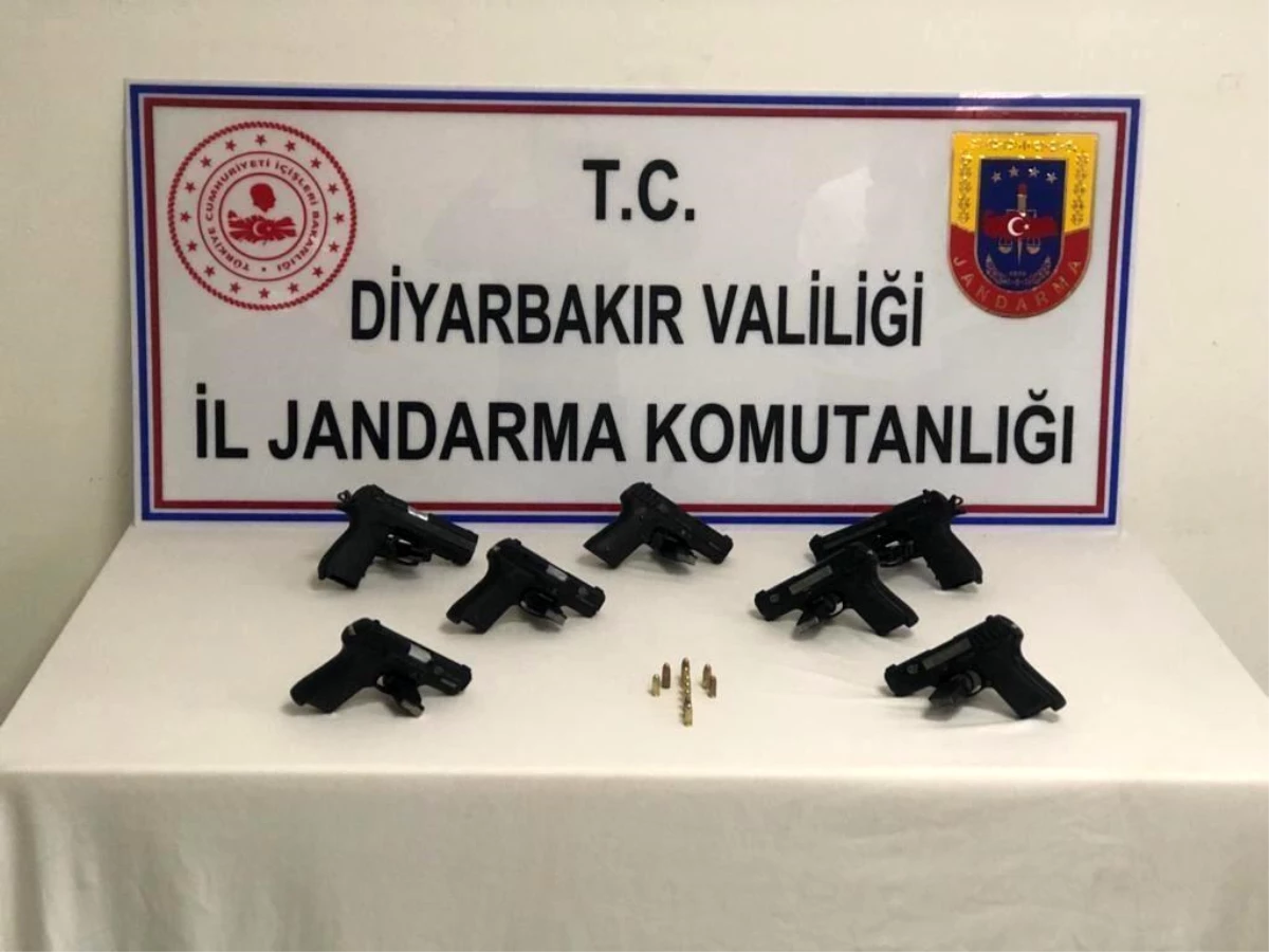 Son dakika haber: Diyarbakır\'da silah kaçakçılarına operasyon: 4 kişi tutuklandı