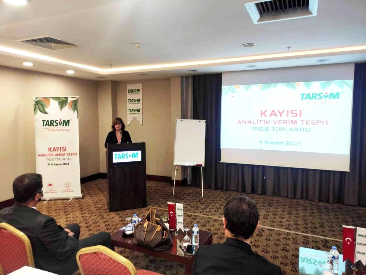 Kayısı Analitik Verim Tespit Proje Toplantısı Malatya\'da gerçekleştirildi