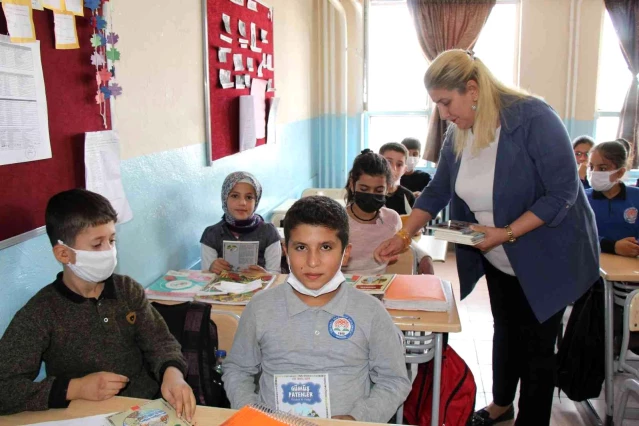Mardin'de okul öğrencilerine şehitlik ve gaziliğin önemi anlatıldı