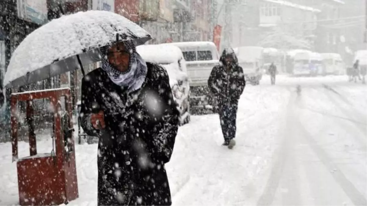 Meteoroloji\'den uyarı: Sıcaklıklar hafta ortasında düşecek, Doğu Anadolu\'da kuvvetli kar yağışı bekleniyor