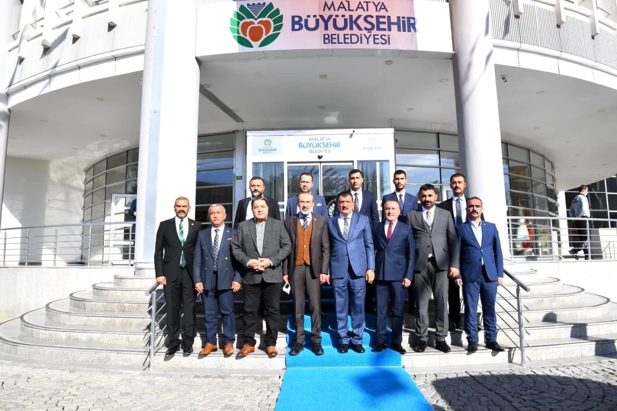 MHP heyetinden Başkan Gürkan\'a ziyaret