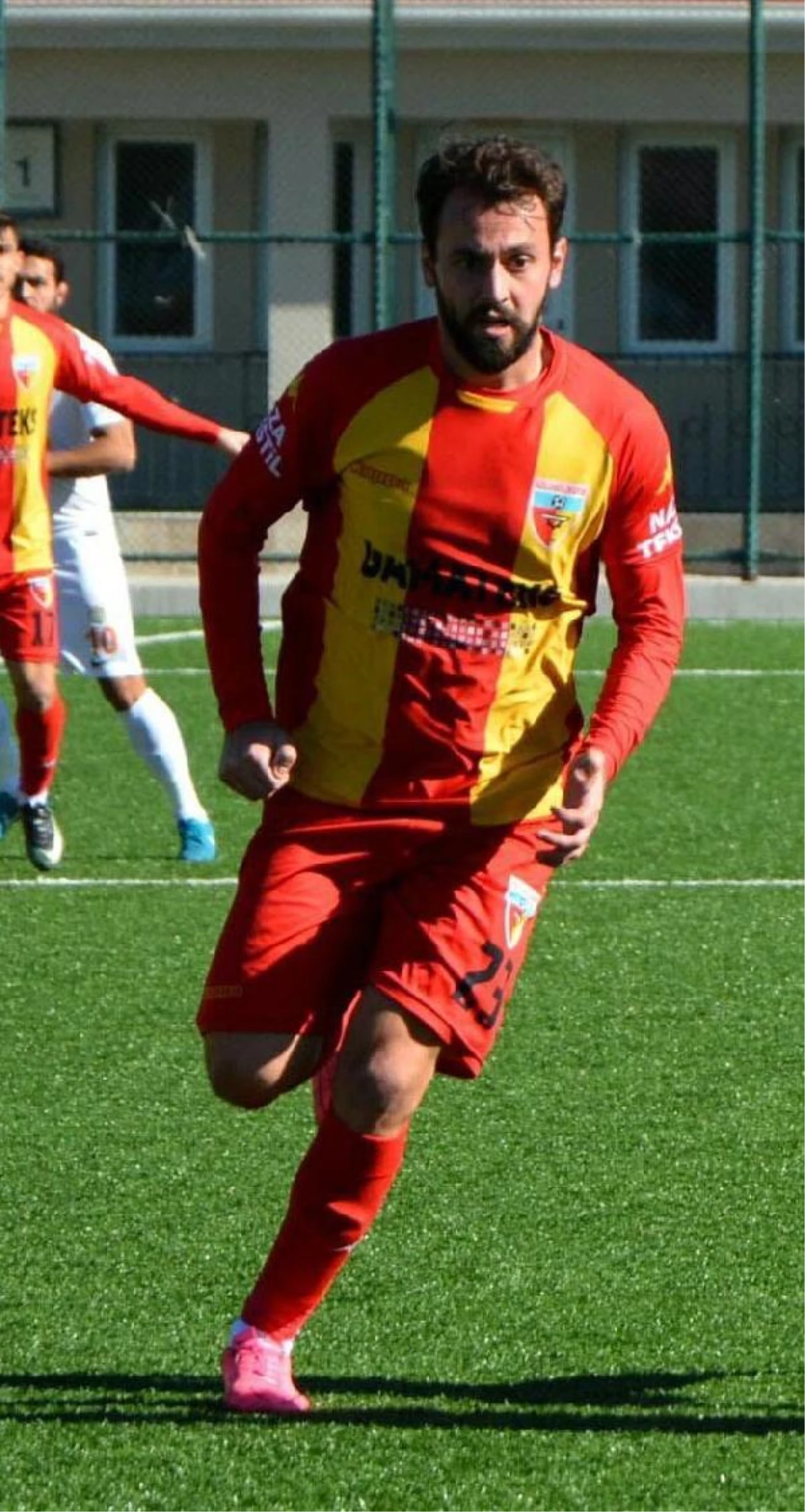 Somasporlu futbolcu Melih\'in öldüğü kazanın tanığı: Ölüme terk edilmişlerdi