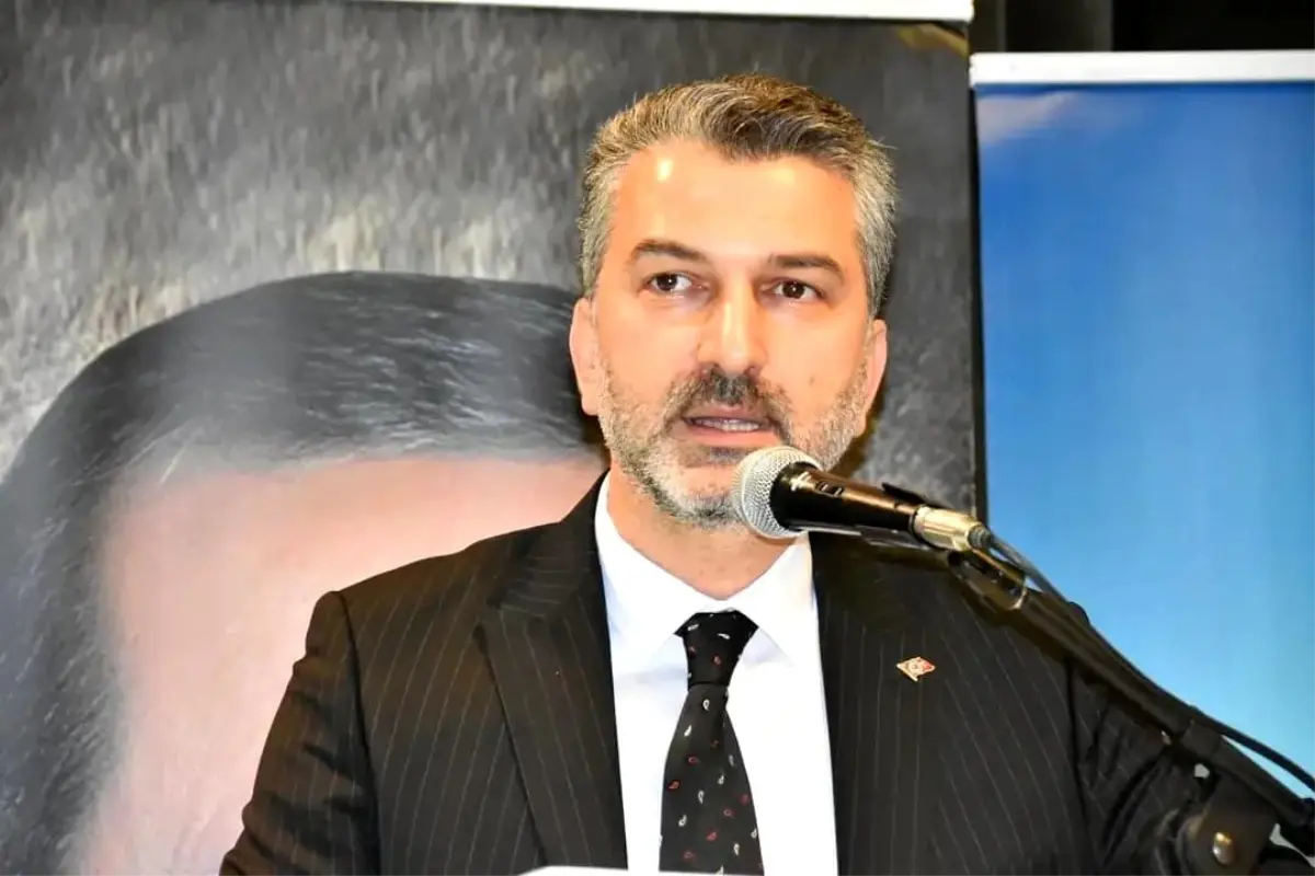 AK Parti İl Başkanı Mumcu: "CHP Trabzon\'da başka konuşuyor İstanbul\'da başka konuşuyor"