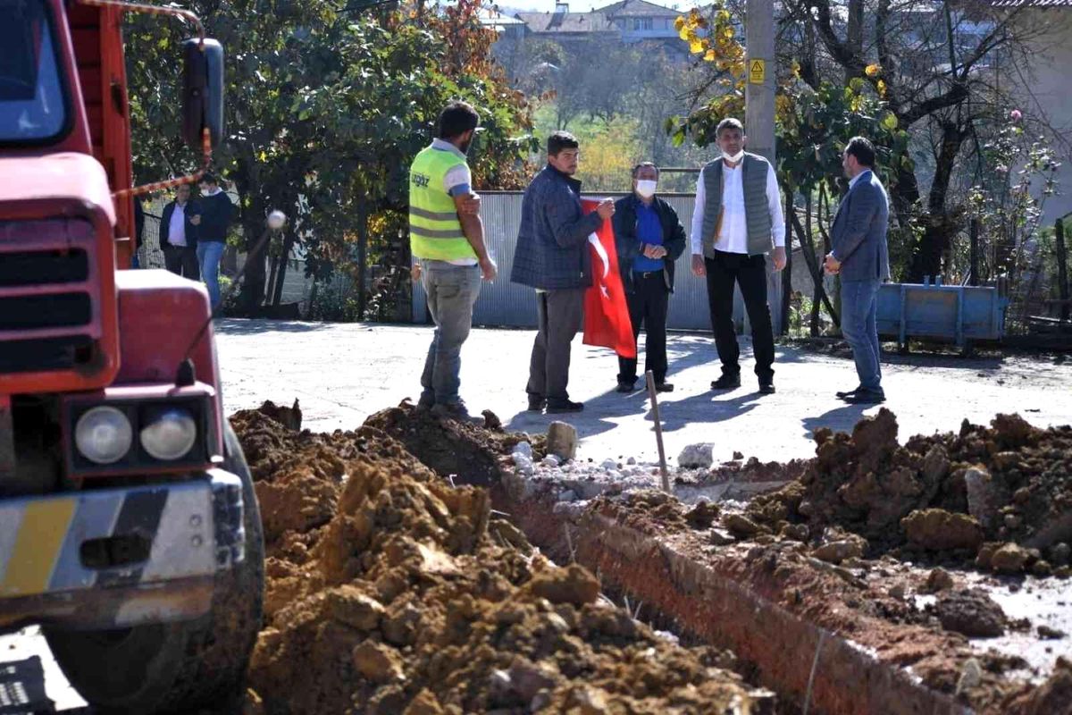 Avluburun\'da doğalgaz çalışmaları başladı