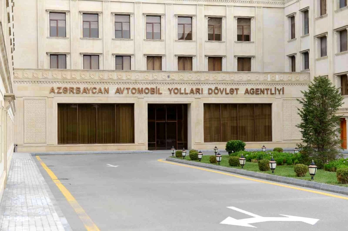 Azerbaycan, Karabağ\'daki projelerini ara vermeden sürdürüyorZengezur Koridoru\'na giden "Horadiz-Cebrayıl-Zengilan-Ağbend" karayolu 2024\'te hazır...
