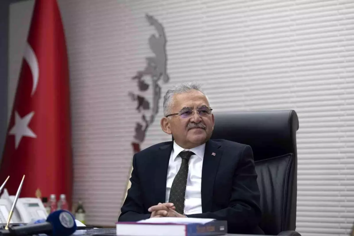 Başkan Büyükkılıç: "Atatürk\'ün kurduğu cumhuriyeti daha ileriye taşımak için var gücümüzle çalışmaya devam edeceğiz"