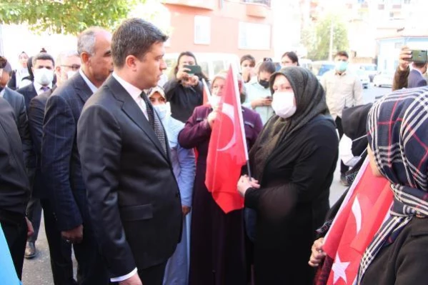 Diyarbakır'da, HDP önündeki evlat nöbeti 799'uncu gününde