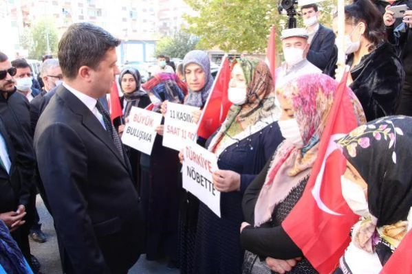 Diyarbakır'da, HDP önündeki evlat nöbeti 799'uncu gününde