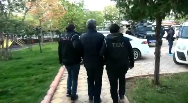 Diyarbakır'daki terör operasyonu gözaltı sayısı 19'a yükseldi