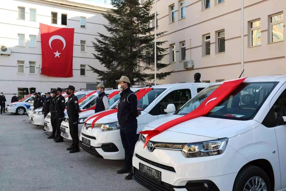 Konya Emniyetine araç desteği